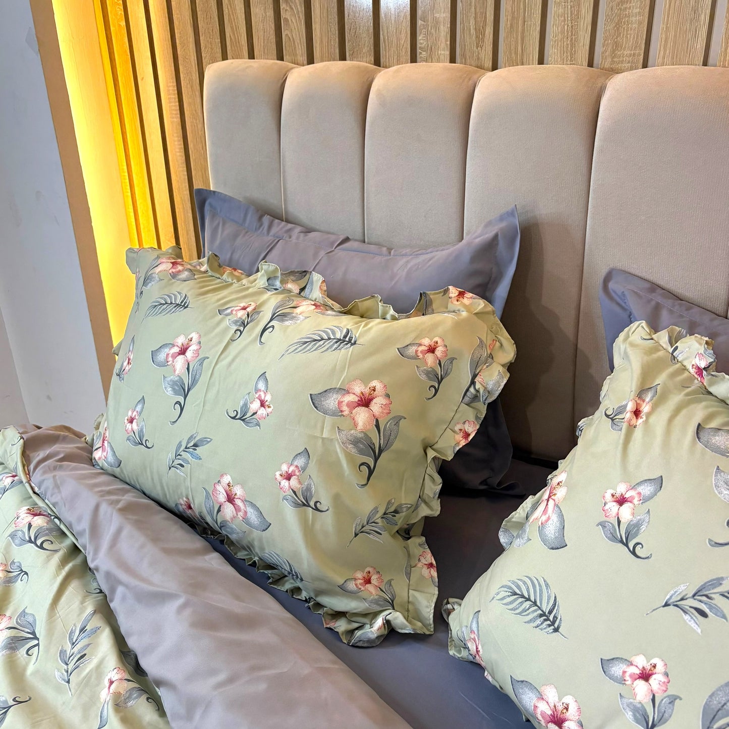 Ensemble Housse de Couette «Fleur de Sauge» 7 pièces - MBH