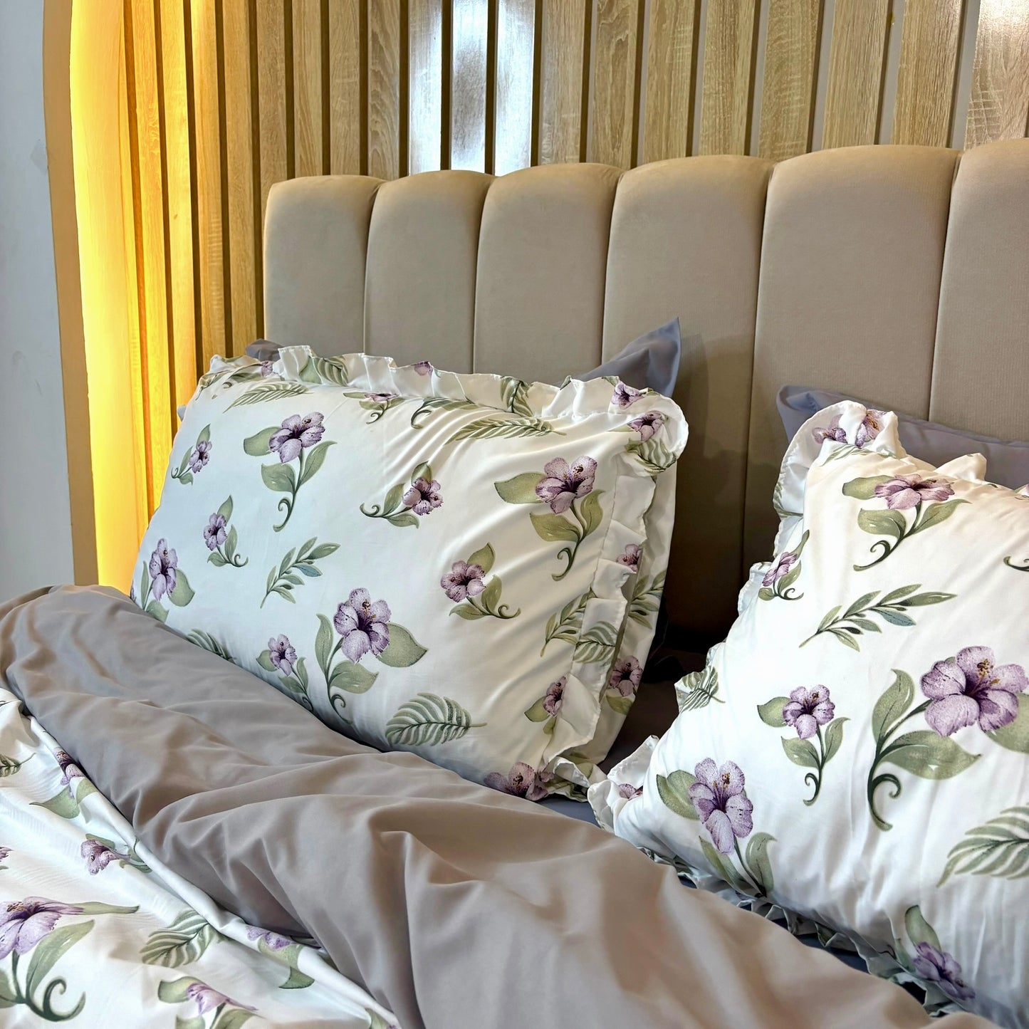 Ensemble Housse de Couette «Jardin d'Iris» 7 pièces - MBH
