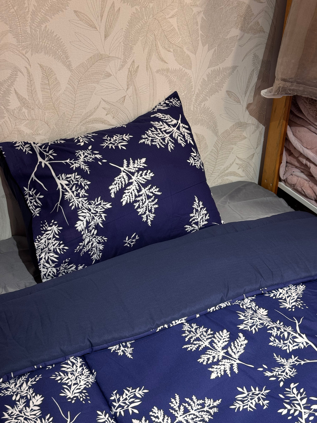 Couette Une place & demie + Parure hasard 3 pièces offerte