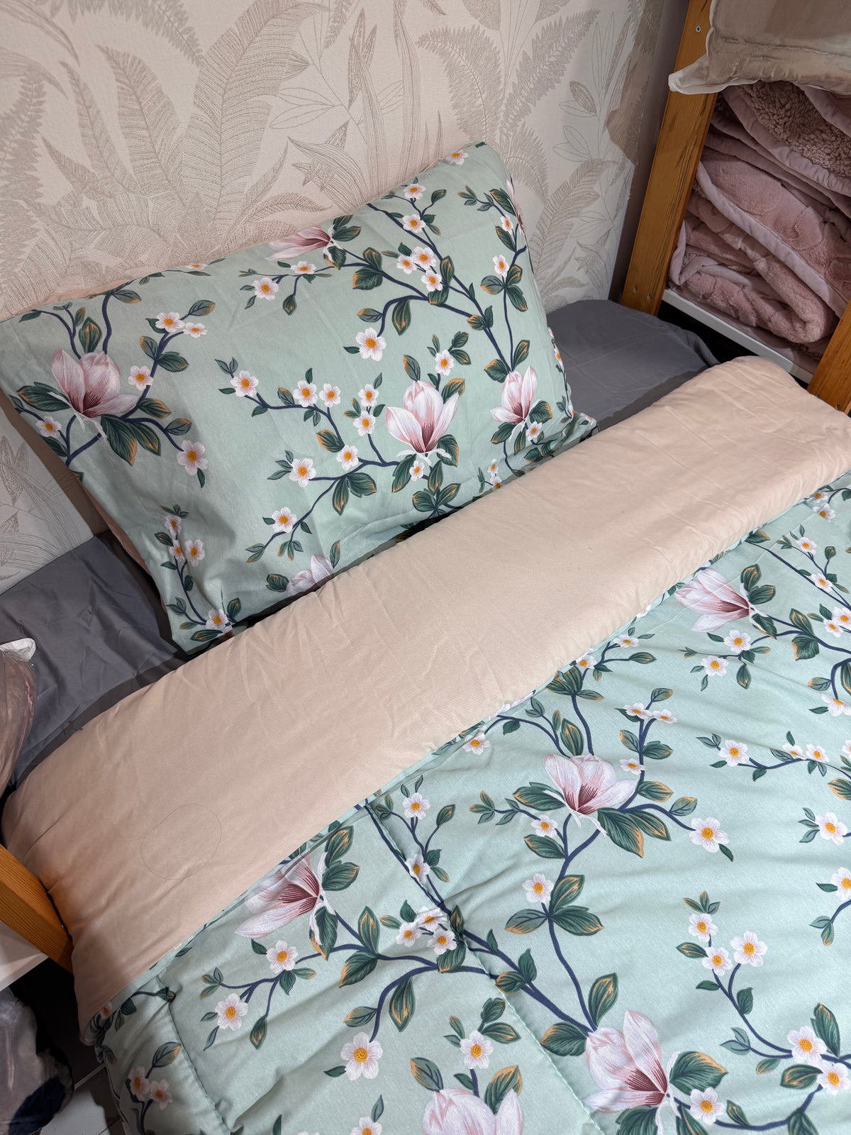 Couette Une place & demie + Parure hasard 3 pièces offerte