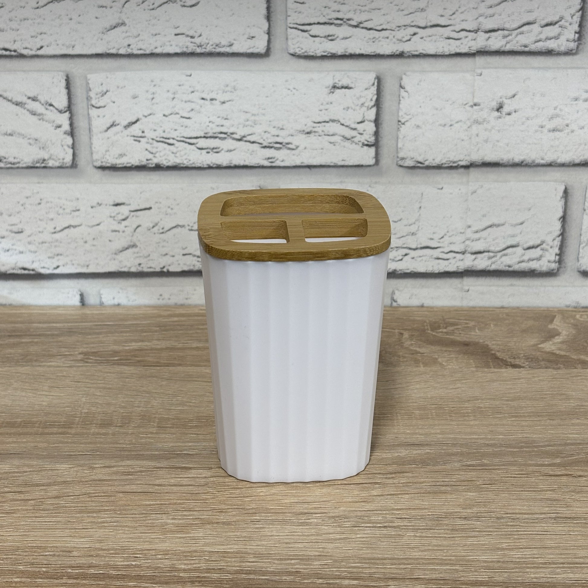 Accessoires Salle de Bain Carré - MBH