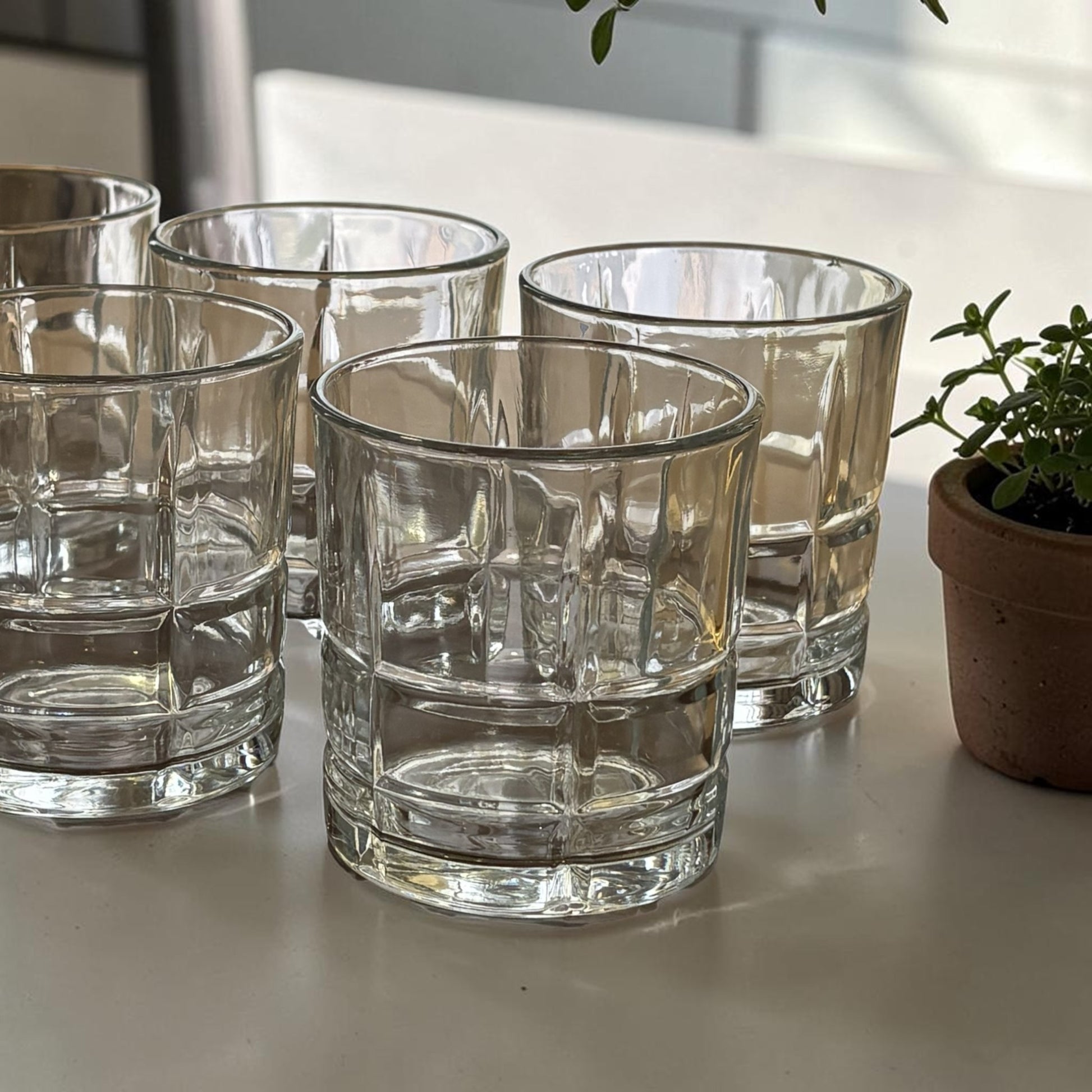 Service de 6 verres à eau en verre – MBH