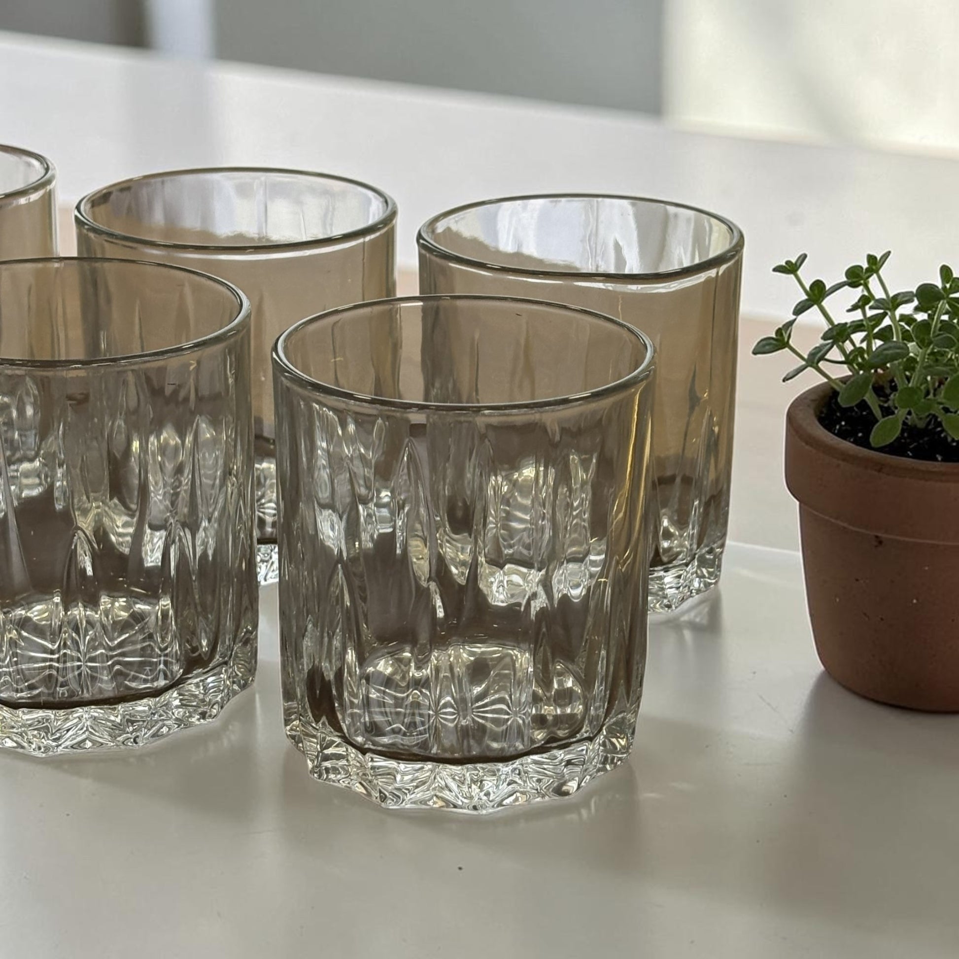 Service de 6 verres à eau en verre – MBH