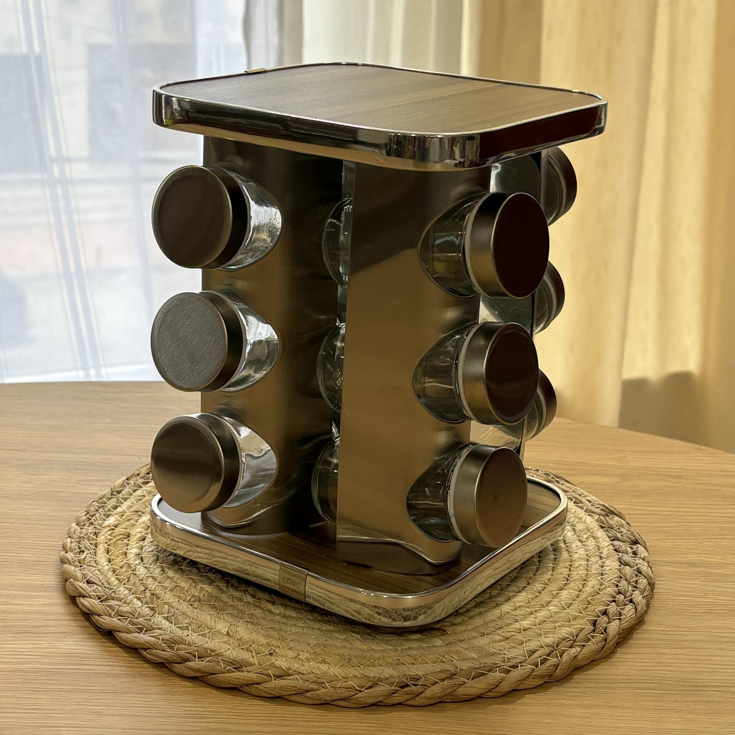 Tour porte-épices rotatif avec 12 pots en verre – MBH