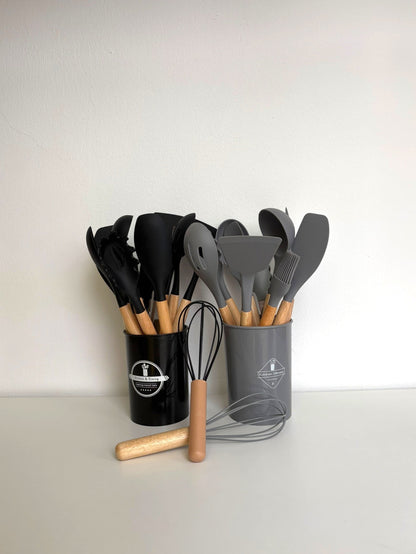 Ensemble de 12 Ustensiles de Cuisine Silicone & Bois – MBH