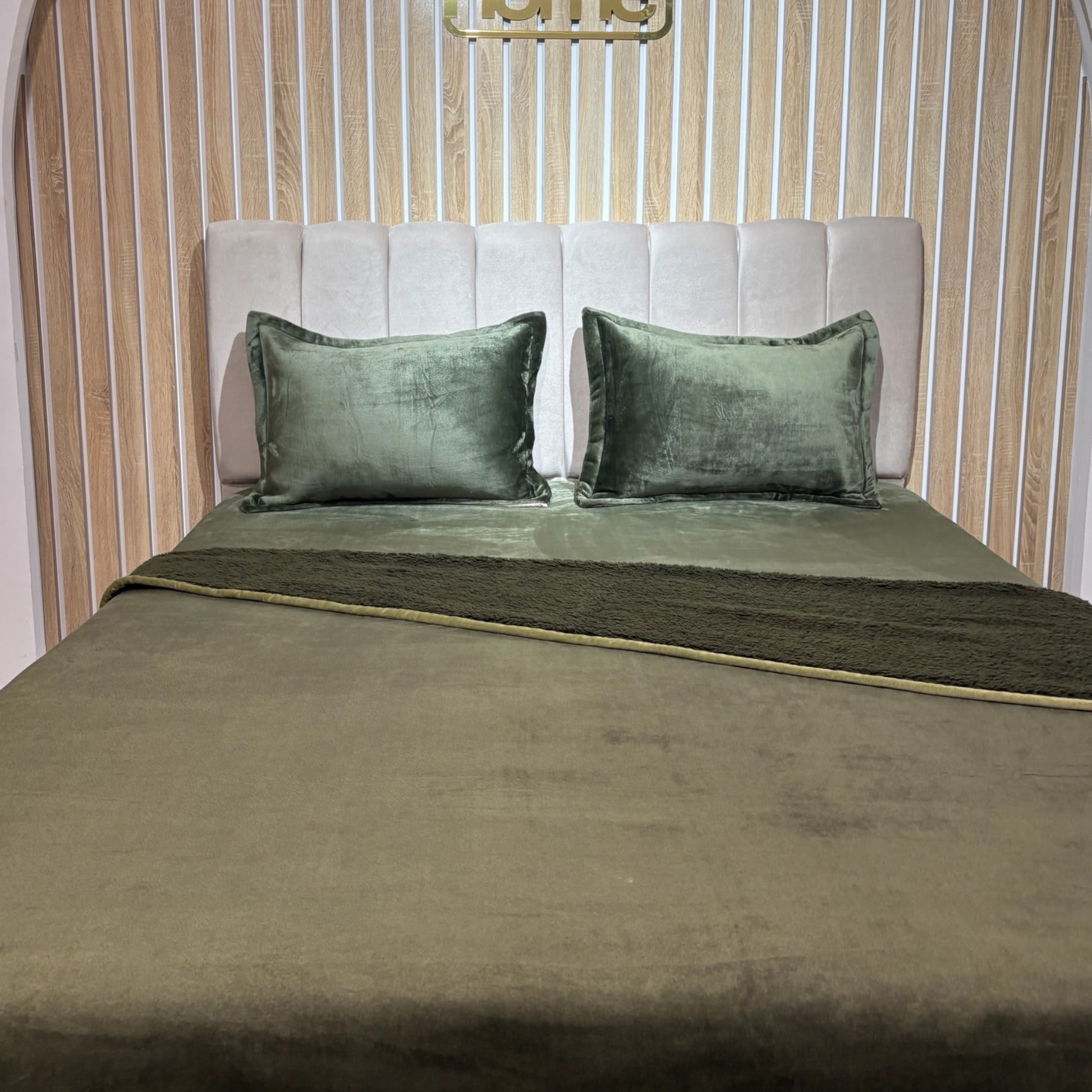 Parure de Lit Polaire Double Face King Size – MBH