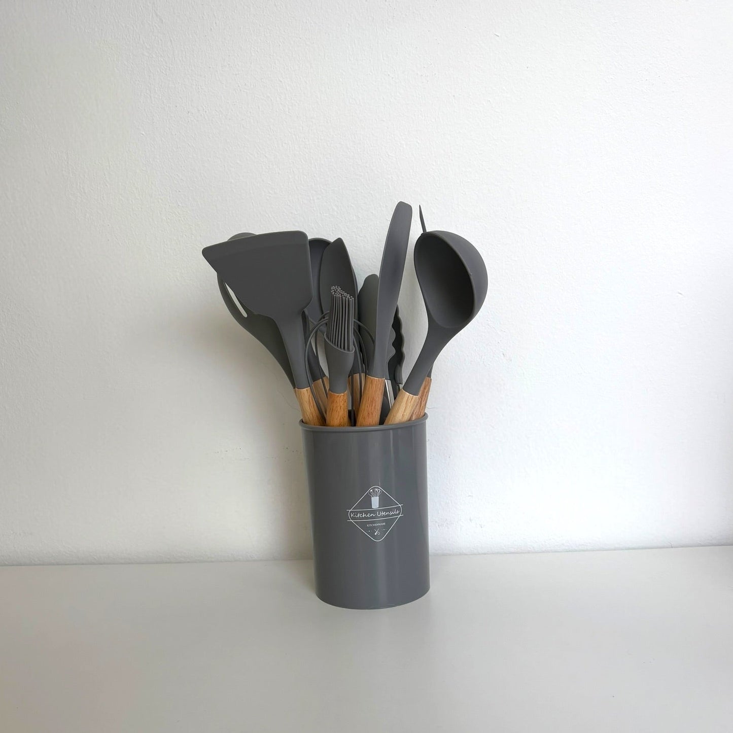 Ensemble de 12 Ustensiles de Cuisine Silicone & Bois – MBH