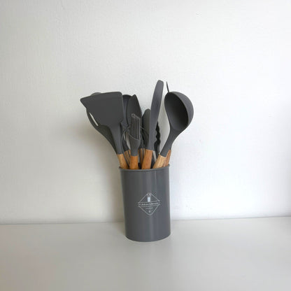 Ensemble de 12 Ustensiles de Cuisine Silicone & Bois – MBH