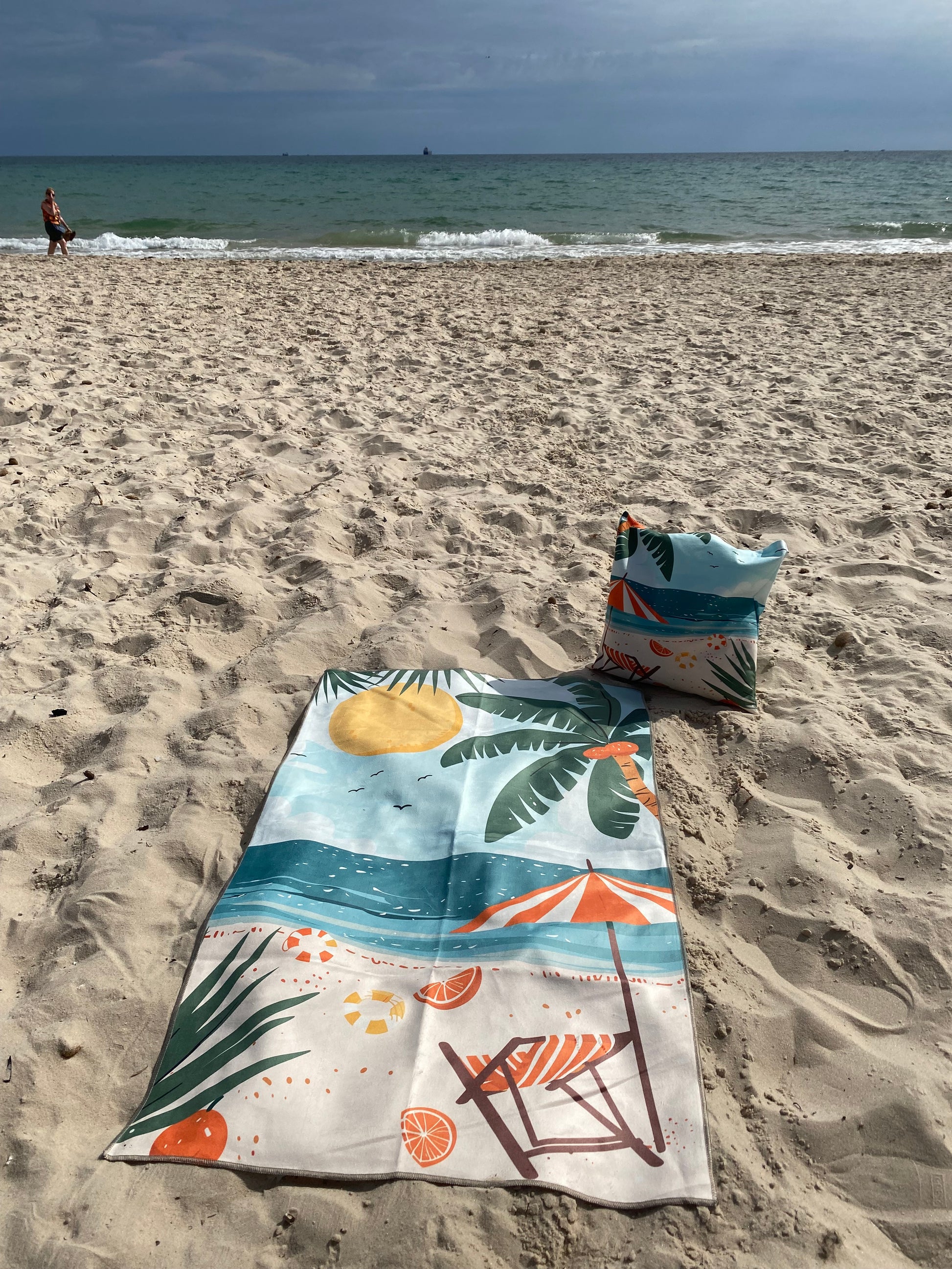 Sac et serviette de plage